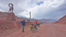 Paso del Kyzyl, a 4.200 msnm.