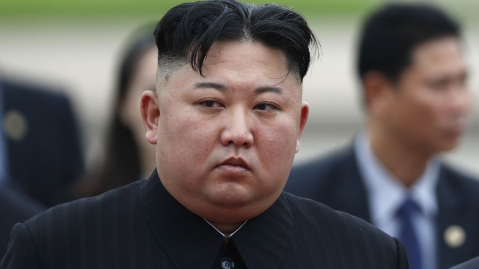 Kim Jong Un Urges `Severe Blow’ to Those Sanctioning North Korea 
