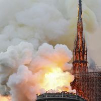 Las impactantes fotos del incendio a la catedral de Notre Dame