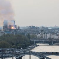 Las impactantes fotos del incendio a la catedral de Notre Dame