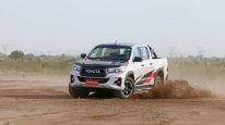 Ford Ranger Limited Black Edition vs Toyota Hilux GR Sport