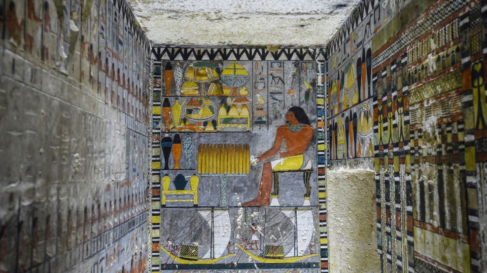 Egipto presentó una llamativa tumba de la V dinastía.