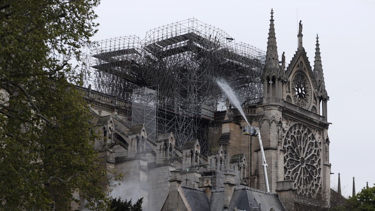 Así quedó la Catedral de Notre Dame