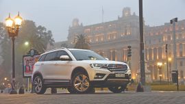 Con el H6 ya en la Argentina, la marca busca democratizar el lujo con buen equipamiento, distinción y valores accesibles para ese segmento.