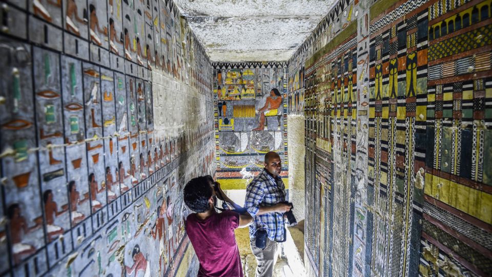 Egipto presentó una llamativa tumba de la V dinastía.