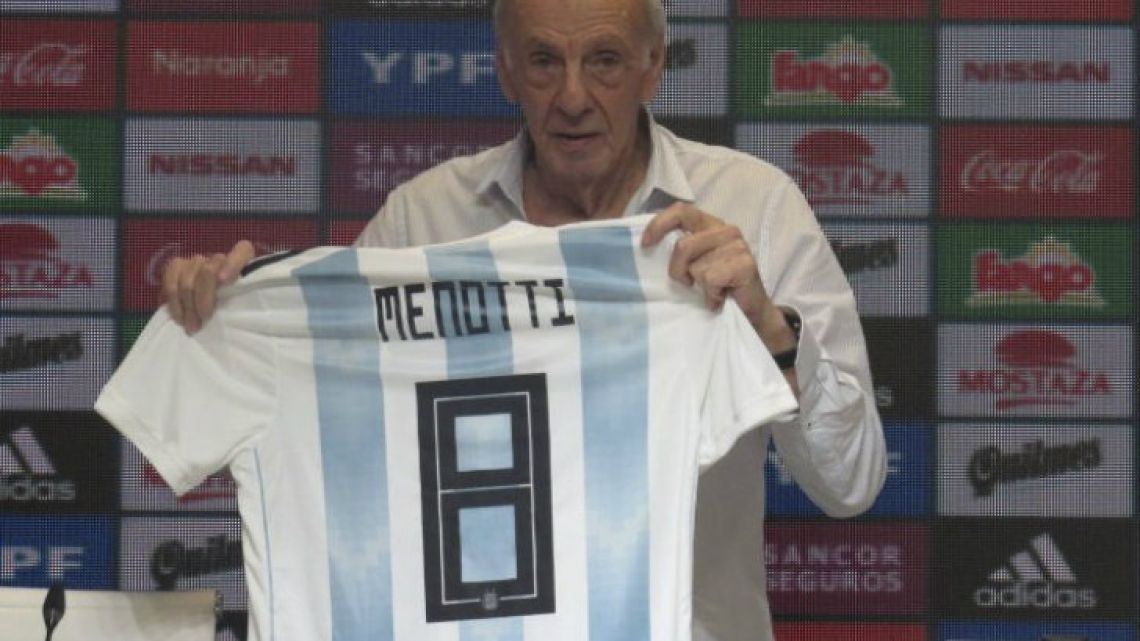 César Luis Menotti, pictured at his unveiling as ‘Manager’ of the Argentine national football team.