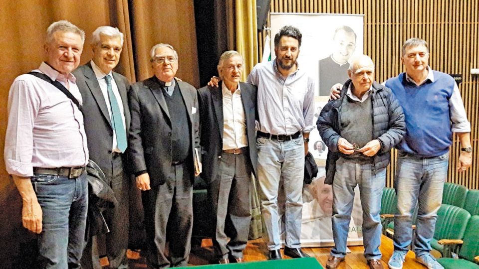 20190420_1404_politica_sindicalistas-Papa-(4)