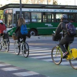 La bicicleta no genera ningún tipo de emisión y te ayuda ejercitar el metabolismo.