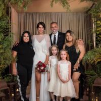 Jorge Rial y Romina Pereiro junto a su familia.