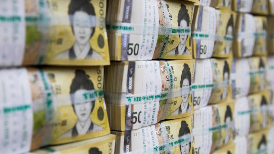 General Images Of South Korean Won And Chinese Yuan Currency Notes