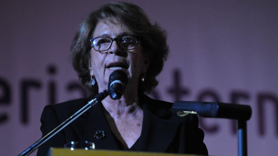 María Teresa Carbano.