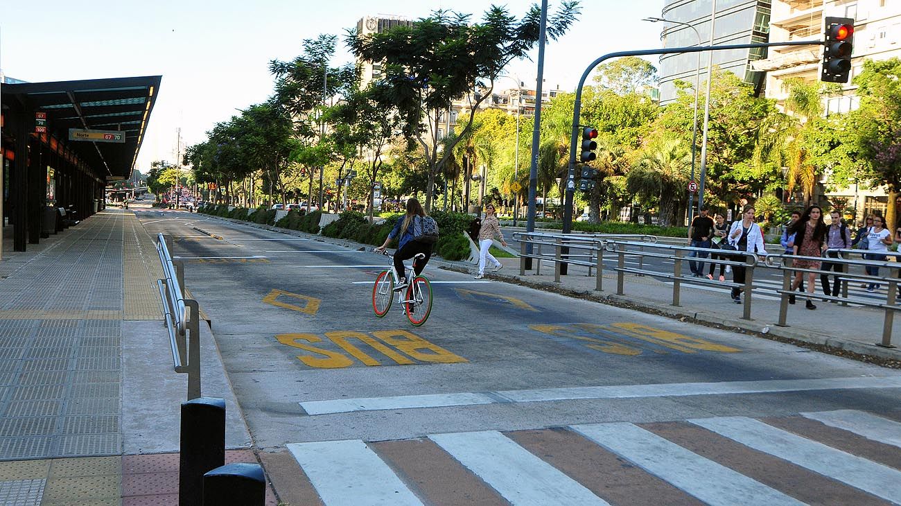 Sumarán ollas populares a la huelga del transporte del 1M