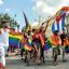 De derecha a izquierda: homofobia extrema