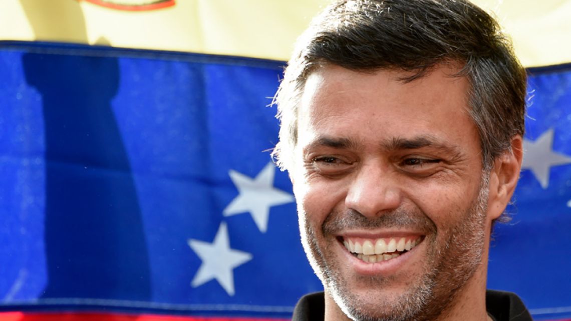 Venezuelan high-profile opposition politician Leopoldo López smiles as he speaks with the press outside the Spanish Embassy in Caracas, on May 2, 2019.