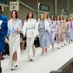 El primer desfile de Chanel luego de la partida de Karl Lagerfeld