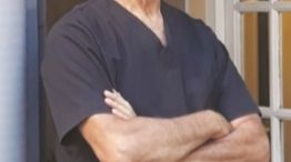 Dr. Alejandro González