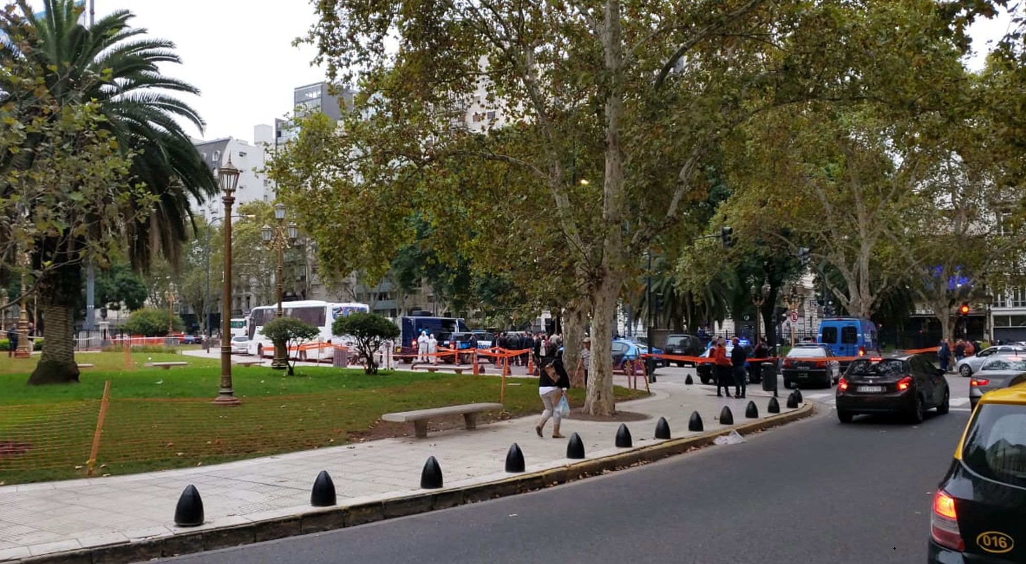 Héctor Olivares caminaba por Rivadavia al 1600 al momento del ataque.