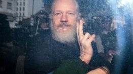 Assange Arrested on U.S. Charges After Ecuador Drops Asylum (3)