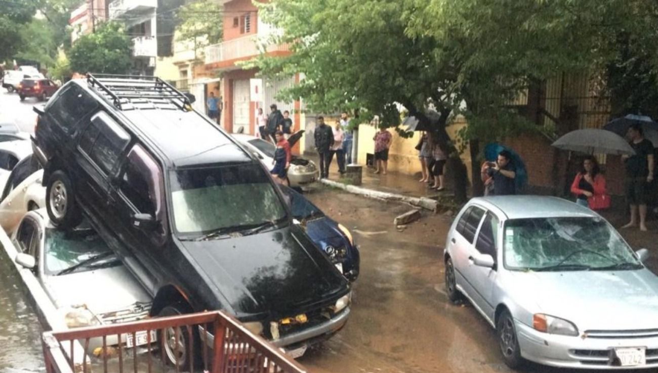 Las inundaciones dejaron más de 40.000 evacuados en Asunción