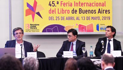 Oradores. Pierre Aussell, director regional para América Latina de AFP, Jorge Fontevecchia, presidente y CEO de Perfil Network y el abogado Nicolás Novoa.