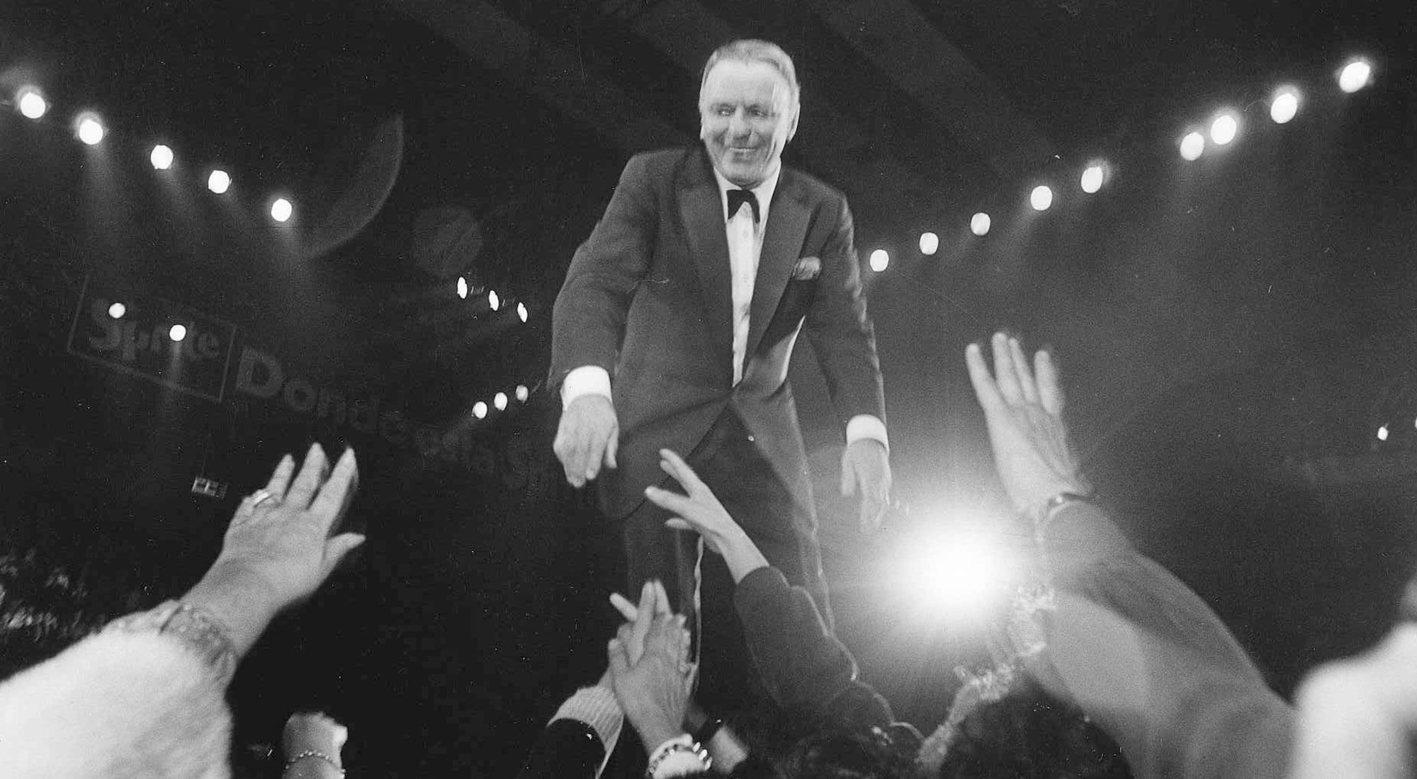 Frank Sinatra durante su show en el Luna Park. 