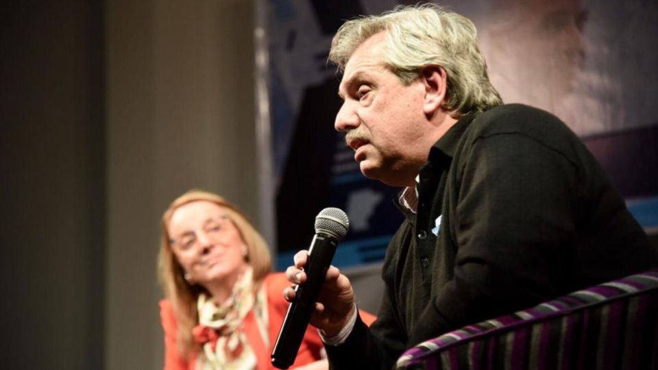 Alberto Fernández y Alicia Kirchner en Río Gallegos.