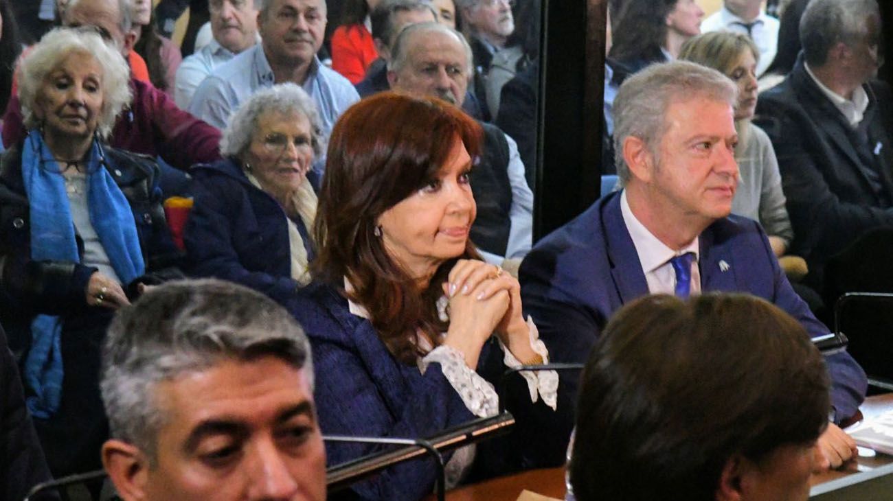 Cristina Kirchner en el Interior de Comodoro py