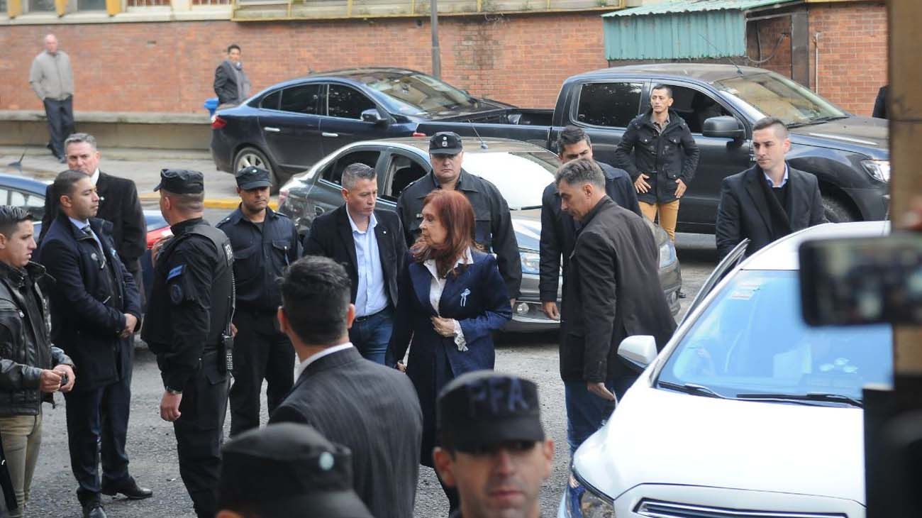 Entrada Cristina Kirchner Comodoro py