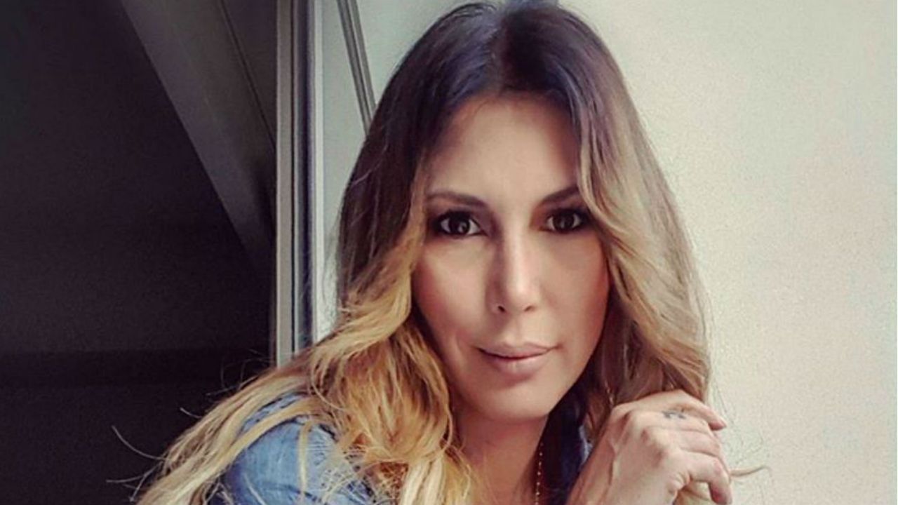 Celina Rucci - La gran historia de amor de Celina Rucci y el cuñado de ... - No volvería a trabajar con fabián gianola, era demasiado toquetón.