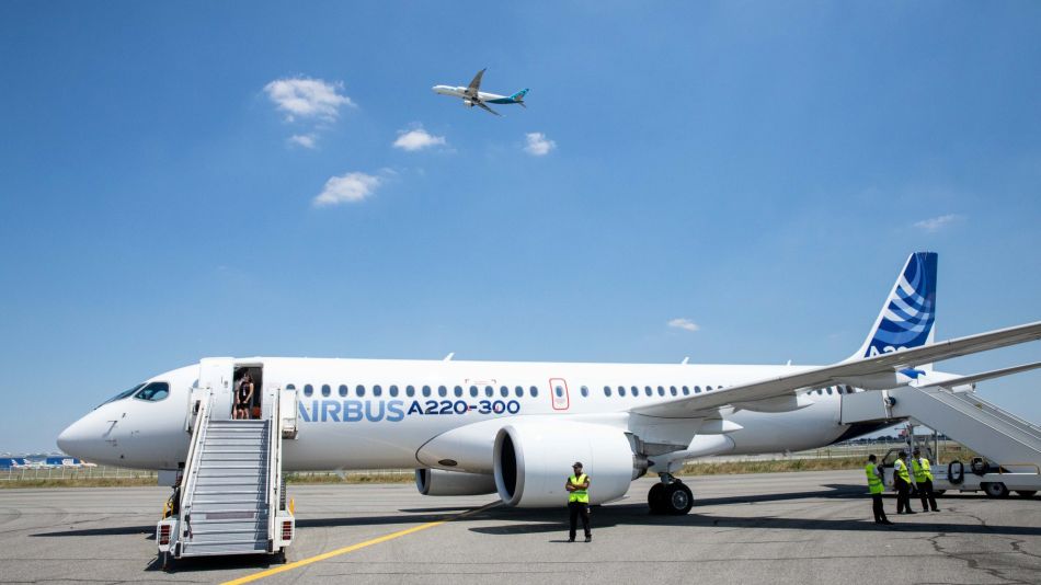 Airbus Unveil New A220 Aircraft