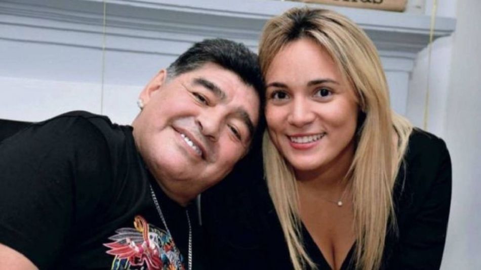 Millonaria demanda de Rocío Oliva a Diego Maradona: fuerte cruce entre los abogados