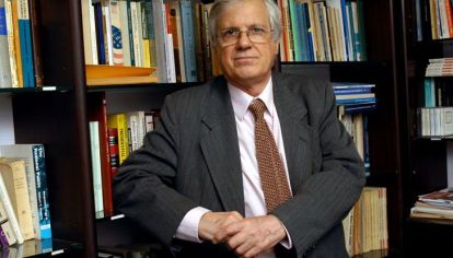 Manuel Mora y Araujo.