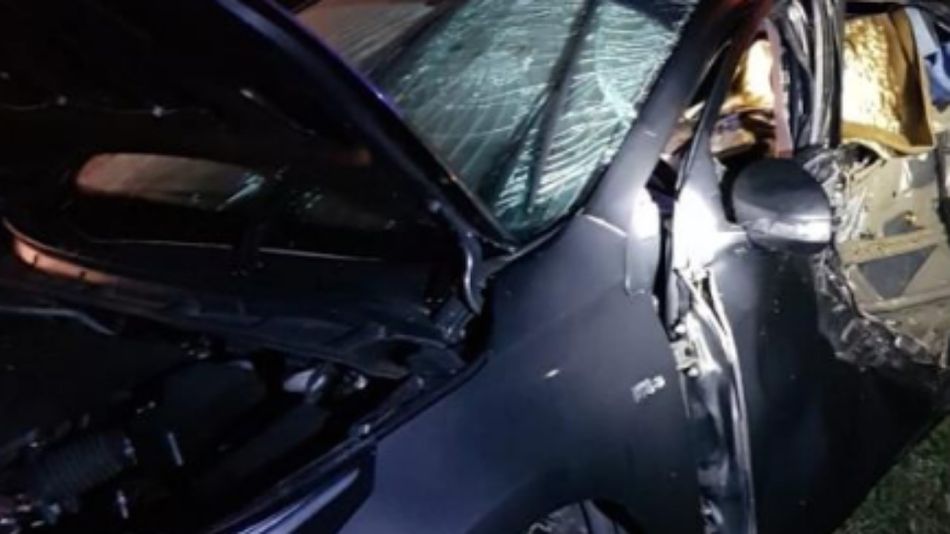 El auto del chofer de Urtubey chocó con una combi en la ruta 9.