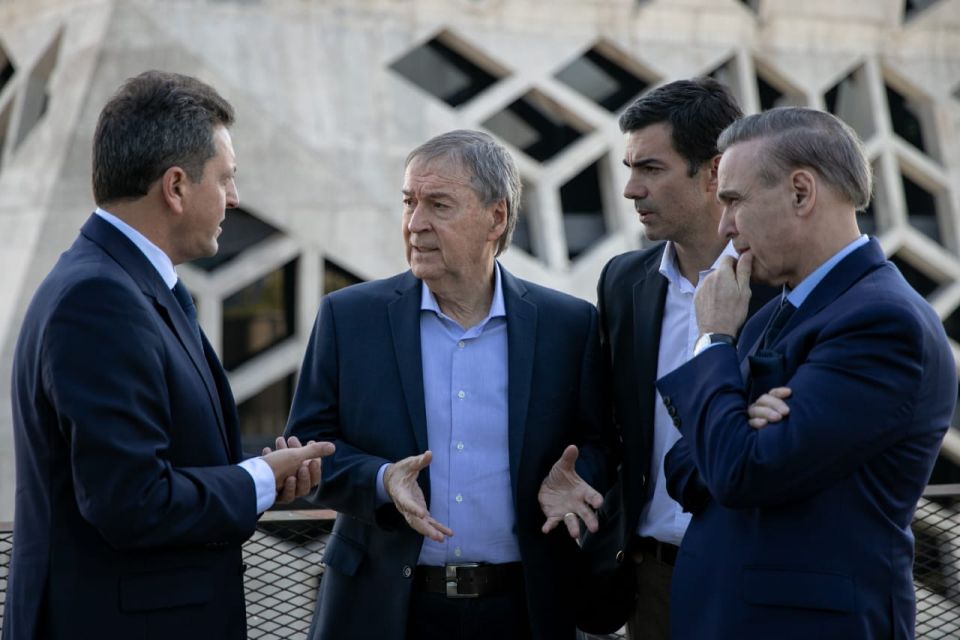 Urtubey o Massa, entre el voto elegante y el voto pillo