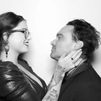 Johnny Galecki, de “Big Bang Theory”, revela el sexo de su bebé