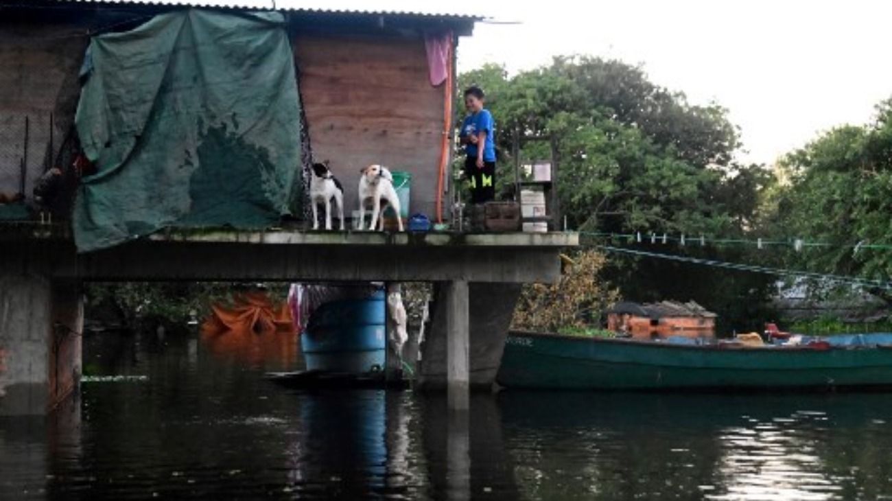 Nanawa, una ciudad bajo agua por el desborde del río Paraguay.