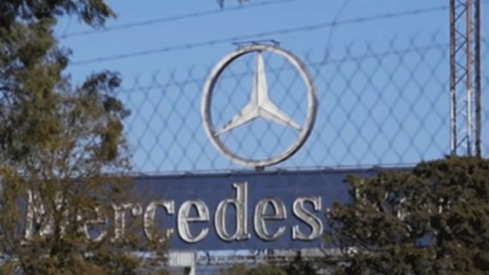 Mercedes Benz