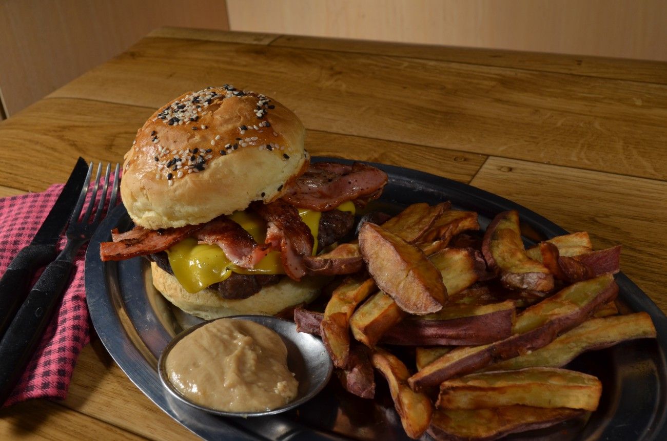 Esta y otras hamburguesas especialmente diseñadas para la ocasión están presentes en la Burger Week 2019, el evento más convocante para los #BurgerLovers. 