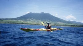 Horacio Giaccaglia en uno de los pocos momentos tranquilos de la travesía por el Mar de las Antillas.