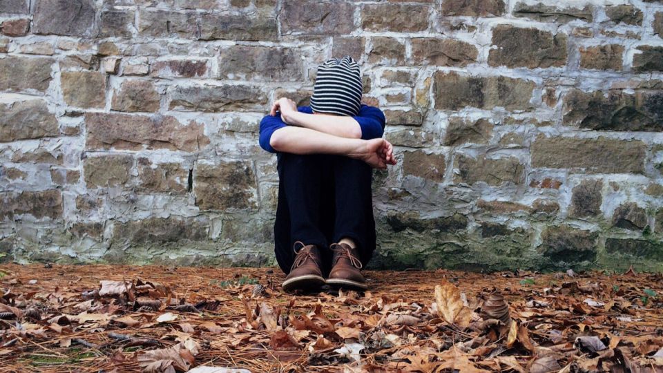 El suicidio es la segunda causa de muerte entre los adolescentes, después de los accidentes de tránsito.
