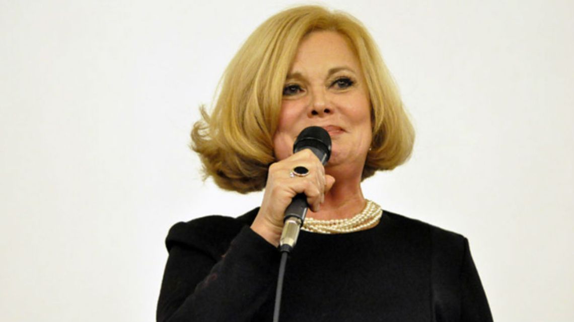 Internaron a Marta González tras sufrir un ACV Exitoina