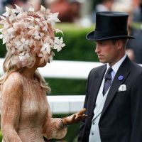 Máxima de Holanda eligió un look "indescriptible" para asistir a las carreras de Ascot