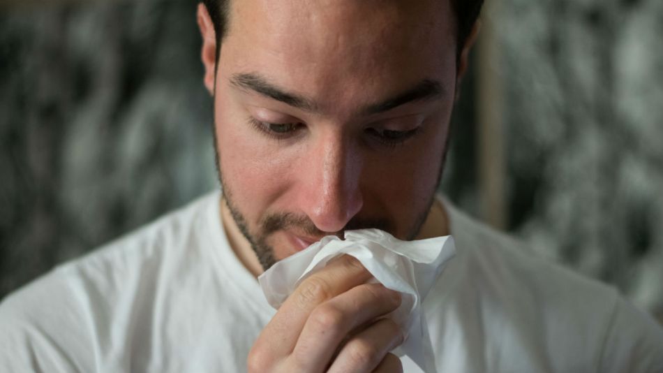 Durante la temporada de bajas temperaturas casi la totalidad de las personas va a ser afectada por algún proceso infeccioso o inflamatorio de las vías aéreas superiores.
