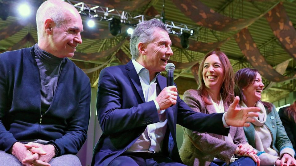 Sin descanso. Las negociaciones entre los principales referentes del oficialismo se acrecentaron en las últimas horas. Hoy terminarán de definir lugares en las listas.