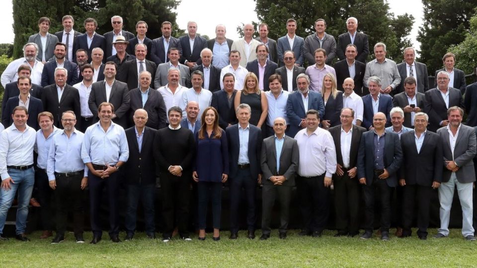 Macri y Vidal junto a los intendentes oficialistas en la Quinta de Olivos.