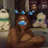 Las atrevidas y provocativas fotos de Anna Del Boca en la bañera