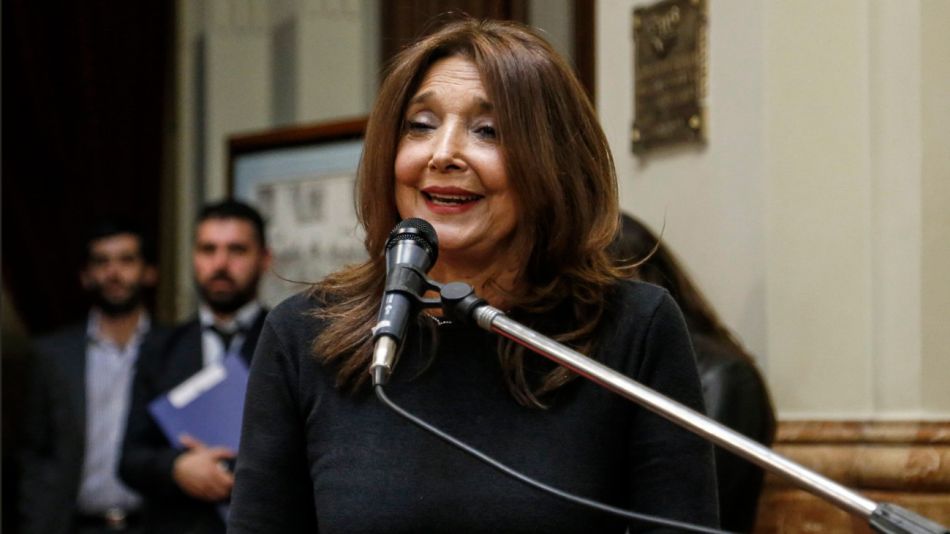 La abogada, Marisa Graham.