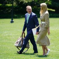 Ivanka Trump gana elogios en el G-20 con su look "a prueba de agua"