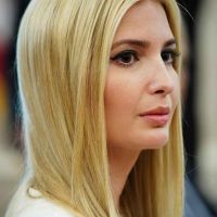 Ivanka Trump gana elogios en el G-20 con su look "a prueba de agua"