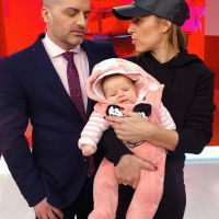 Mariana Brey presentó oficialmente a su hija Juana en LAM